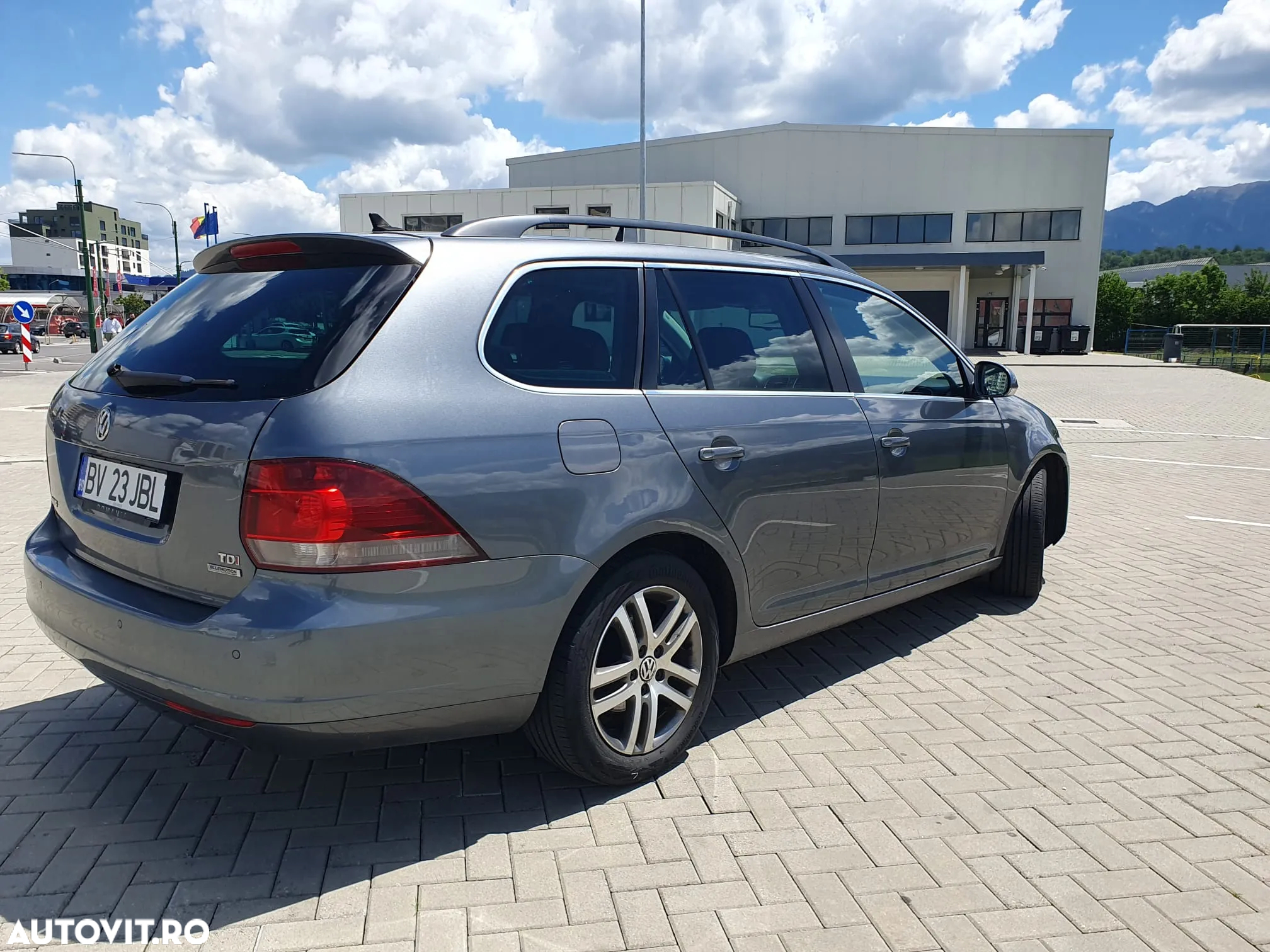 Volkswagen Golf 1.6 TDI 4Motion BlueMotion Technology Comfortline - 9