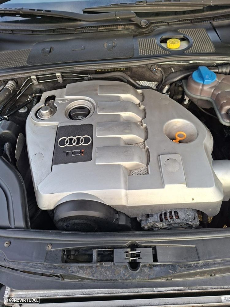 Audi A4 1.9 TDI m5 - 4