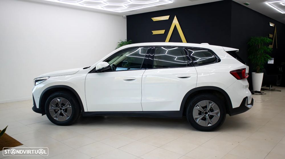 BMW iX1 eDrive20 - 2