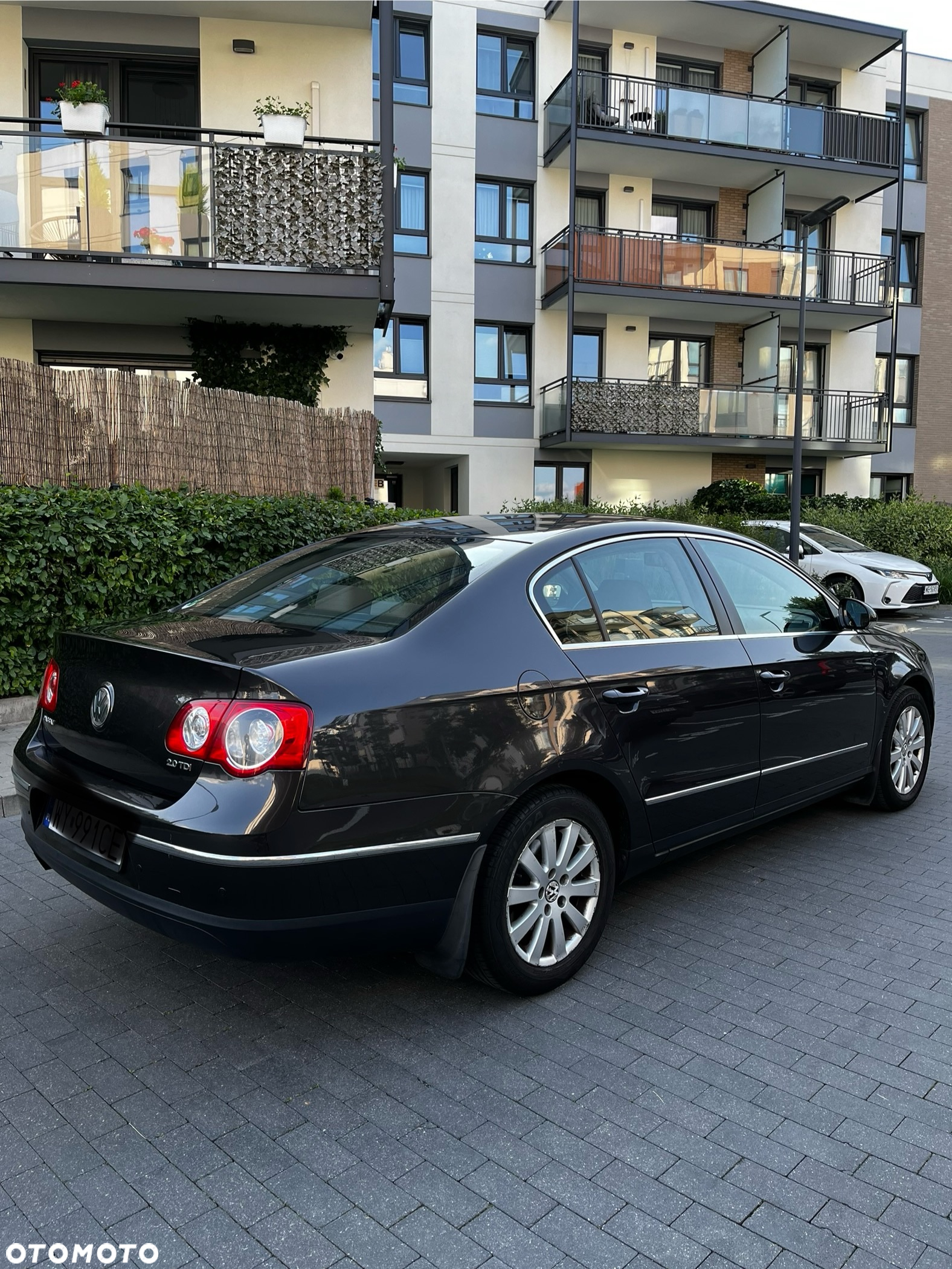 Volkswagen Passat 2.0 TDI DPF Sportline DSG - 4
