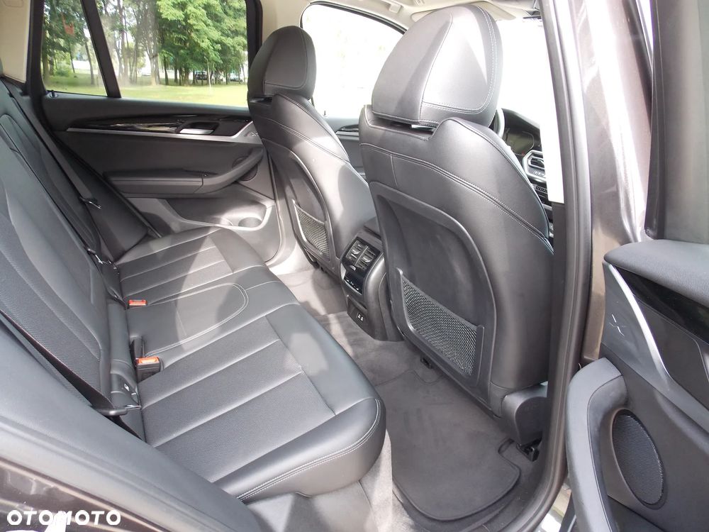 BMW X3 xDrive20d M Sport - 10