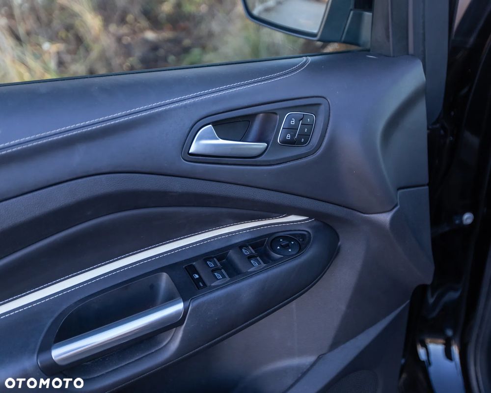 Ford Kuga 2.0 EcoBoost 4x4 Vignale - 14