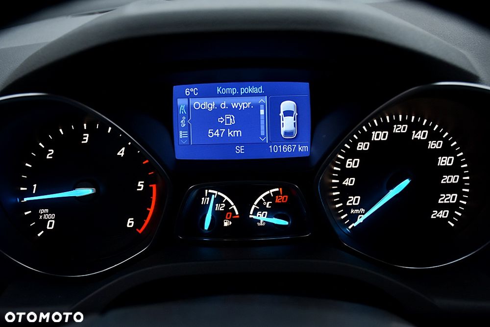 Ford Kuga 2.0 TDCi 4x4 Titanium - 8