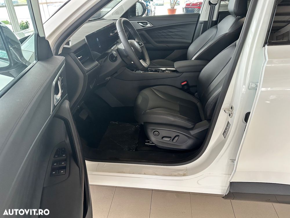 MG HS 1.5 T-GDi HEV Exclusive - 13