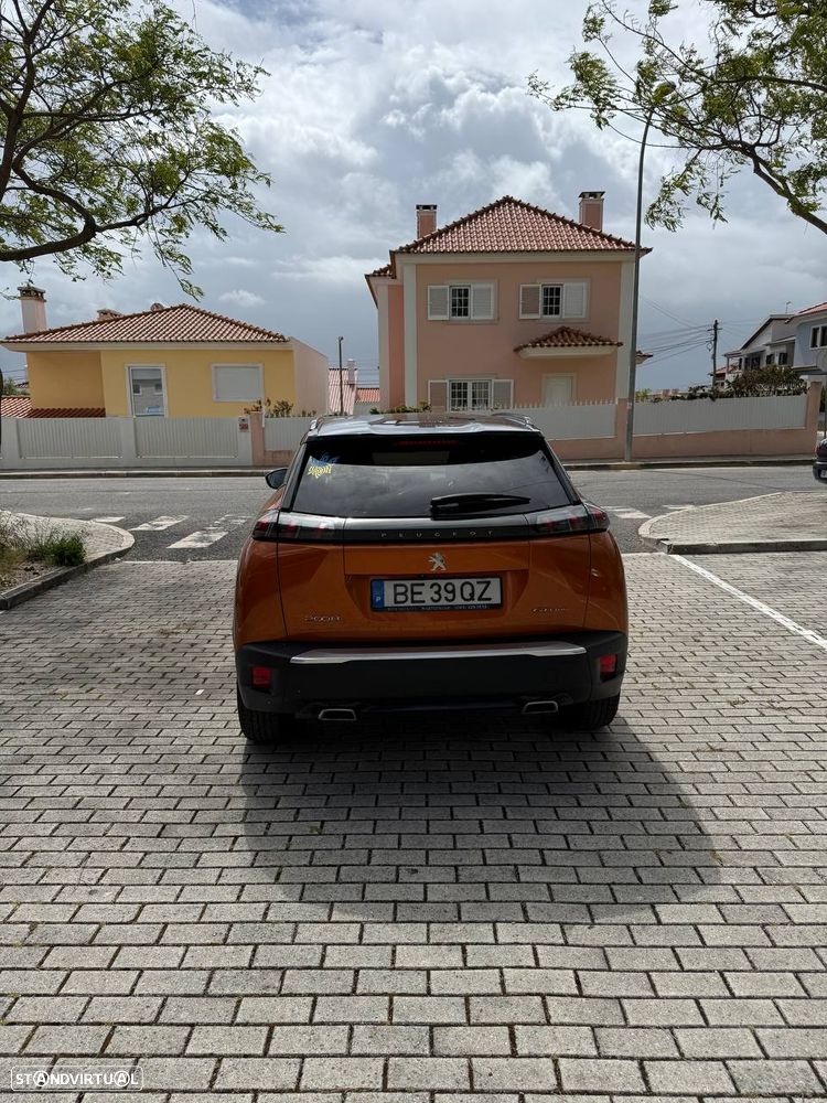 Peugeot 2008 PureTech 155 EAT8 GT Pack - 3