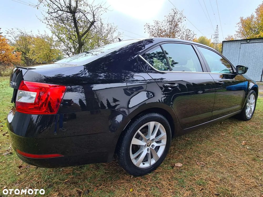 Skoda Octavia 2.0 TSI 4x4 Style DSG - 4