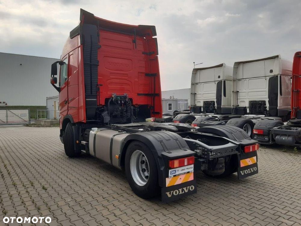 Volvo FH 460  STANDARD STOCK (32809) - 4