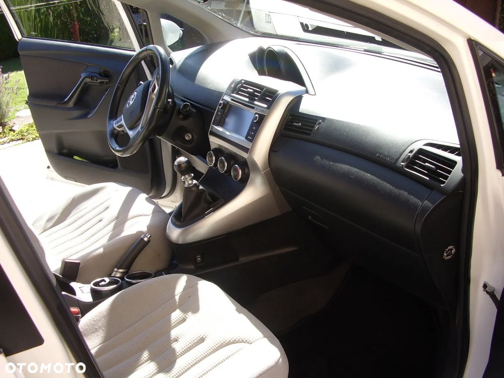 Toyota Verso - 12