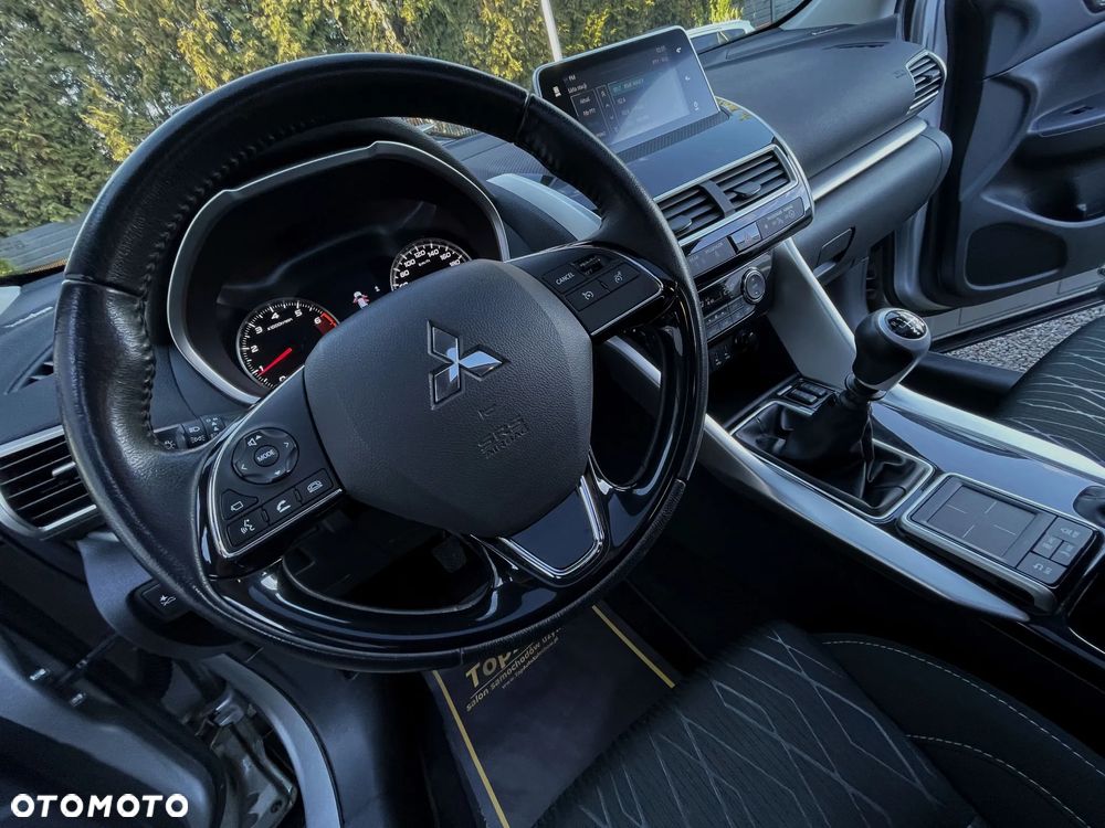 Mitsubishi Eclipse Cross 1.5 T Intense - 29