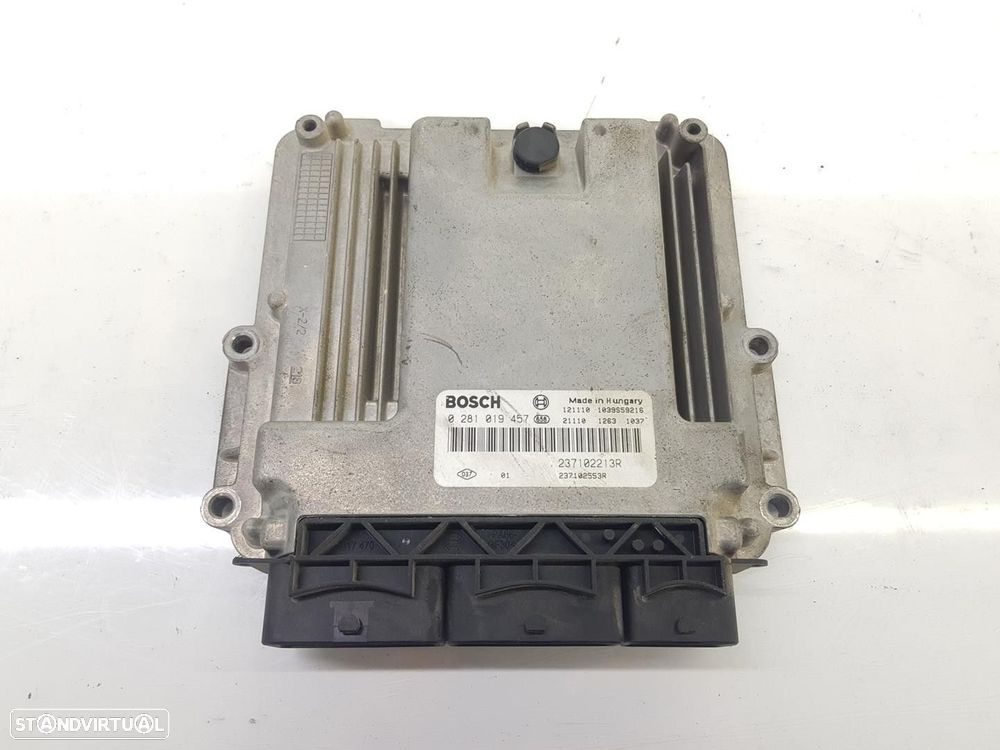 CENTRALINA MOTOR UCE DACIA SANDERO II 2012 -237102213R - 2