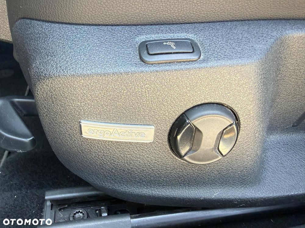 Volkswagen Golf 1.4 TSI BlueMotion Technology DSG Lounge - 12