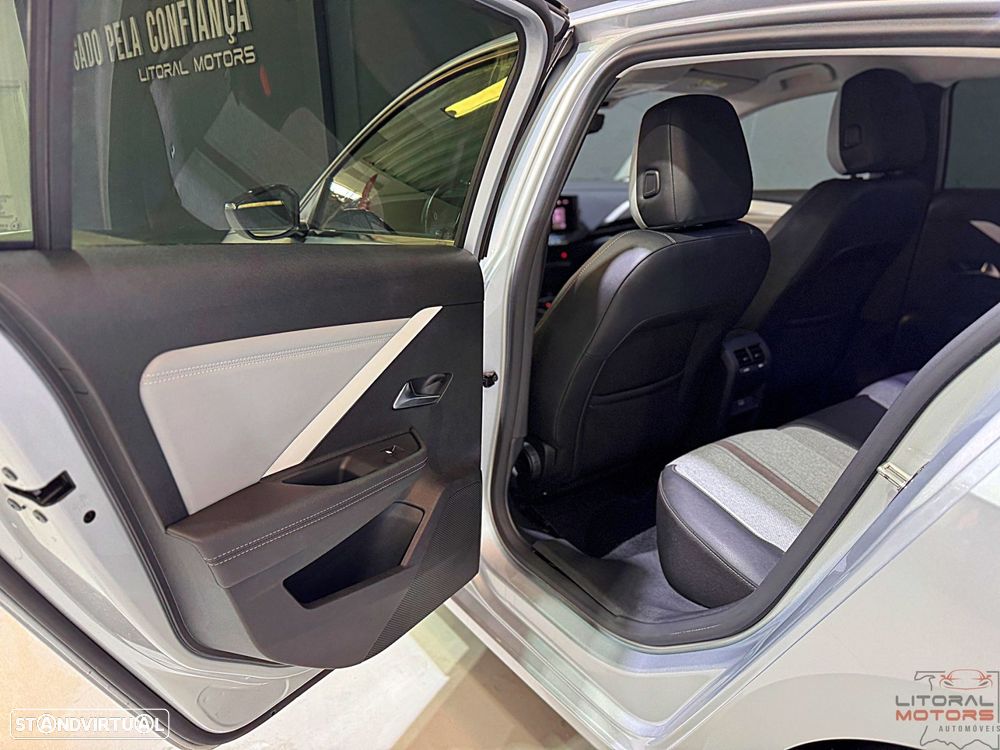 Opel Astra 1.6 T PHEV Elegance - 15