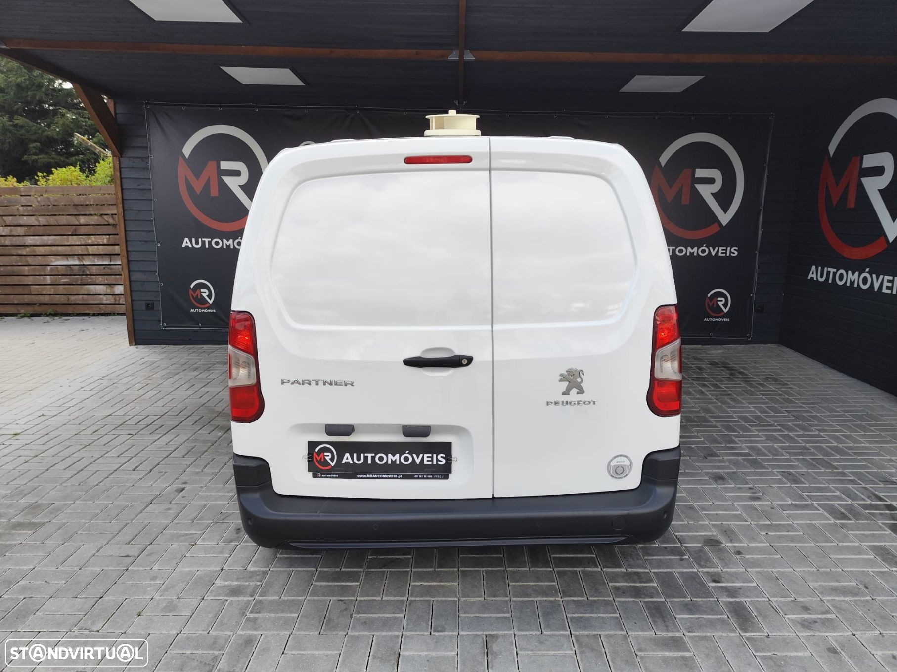 Peugeot Partner L1 1.5 BlueHDi Confort 102 Cv Isot. 3 Lug 5 Pts - 8