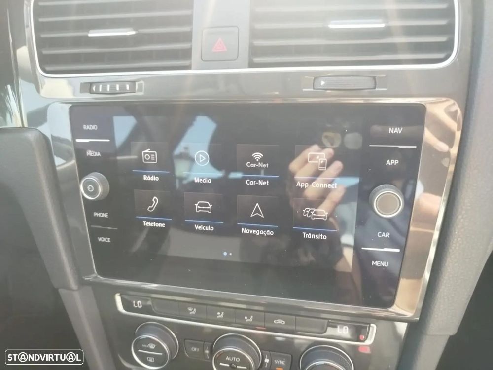 VW Golf - 13