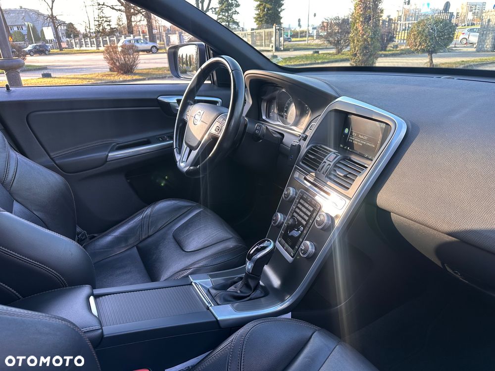 Volvo XC 60 D4 Drive-E Summum - 5