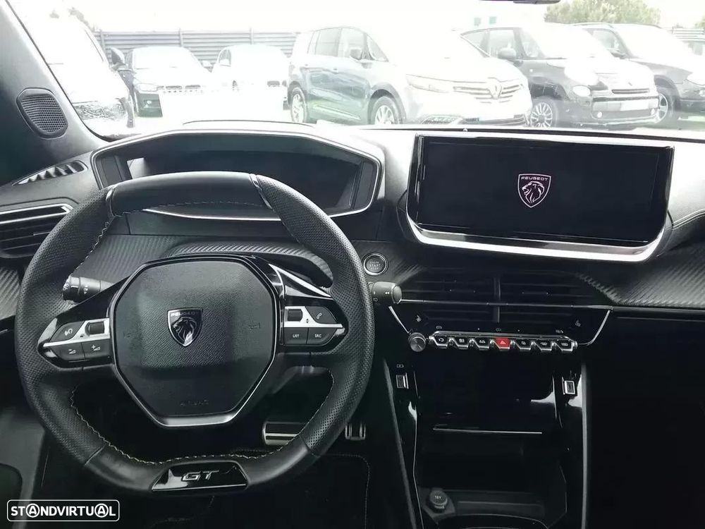 Peugeot e-2008 54 kWh GT - 15