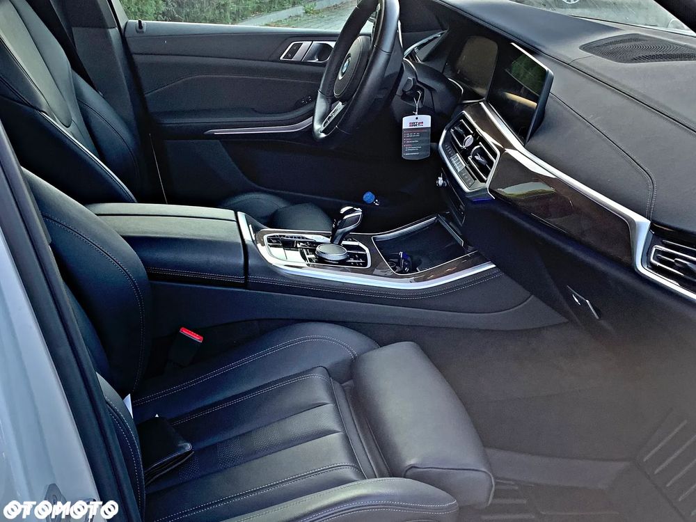 BMW X5 xDrive40i sport - 25