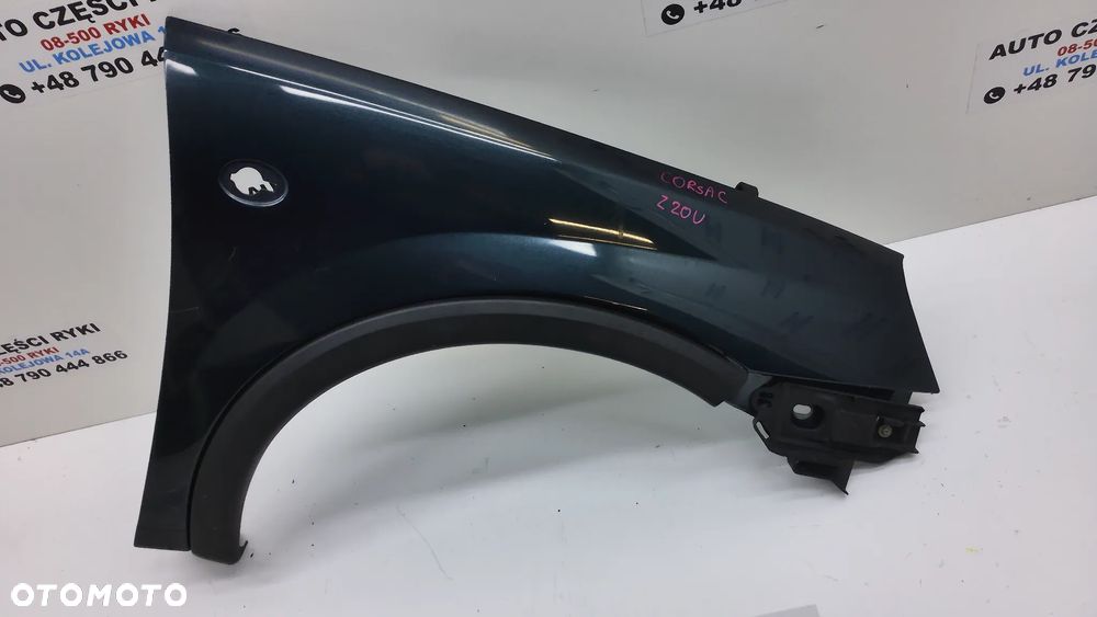 Opel Corsa C Błotnik Prawy  Przód Z20U
