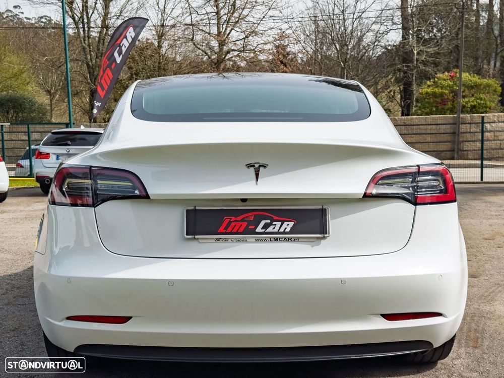Tesla Model 3 Standard Range Plus RWD - 3