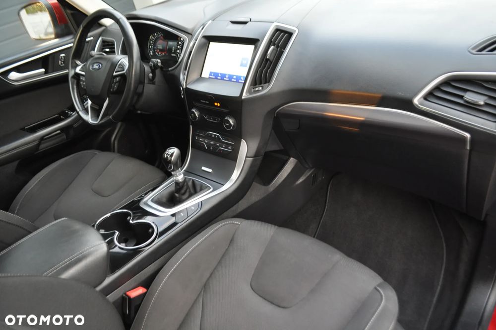 Ford S-Max 2.0 EcoBlue Titanium - 22