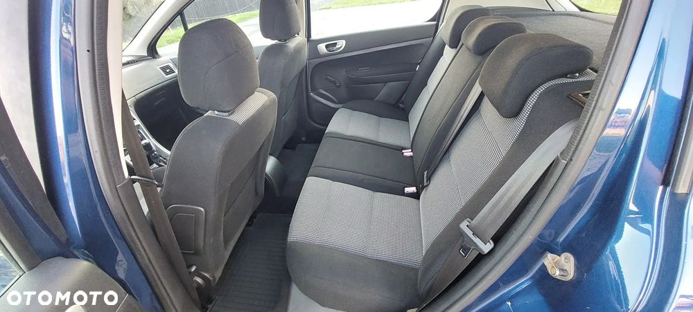 Peugeot 307 1.6 - 18