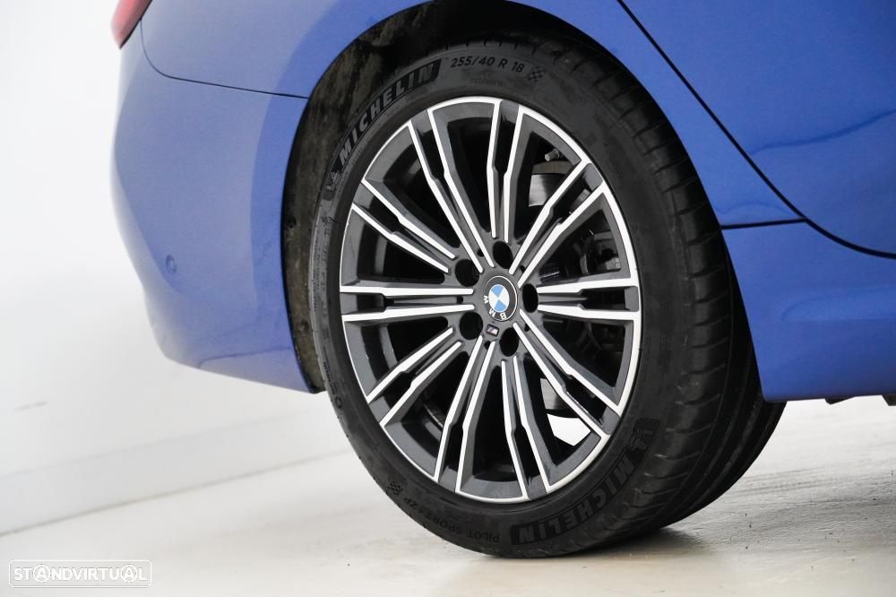 BMW 320 d Touring Pack M Auto - 23