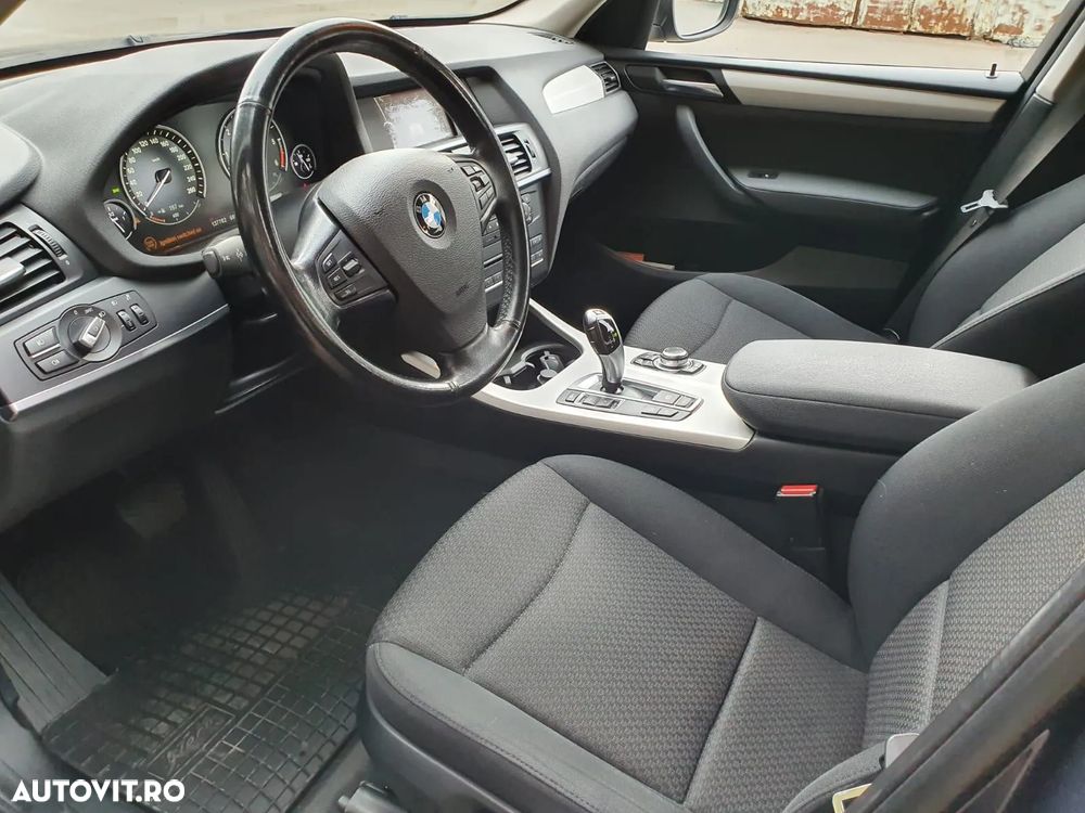 BMW X3 xDrive20d Aut. - 9