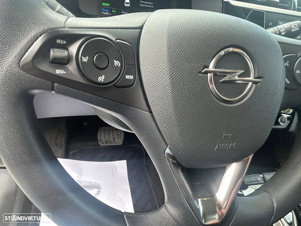 Opel Corsa-e - 37
