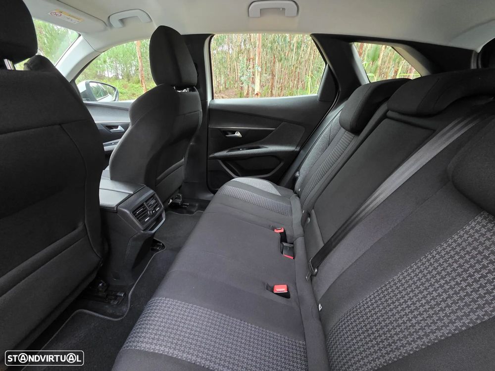 Peugeot 3008 1.5 BlueHDi Active Pack - 59