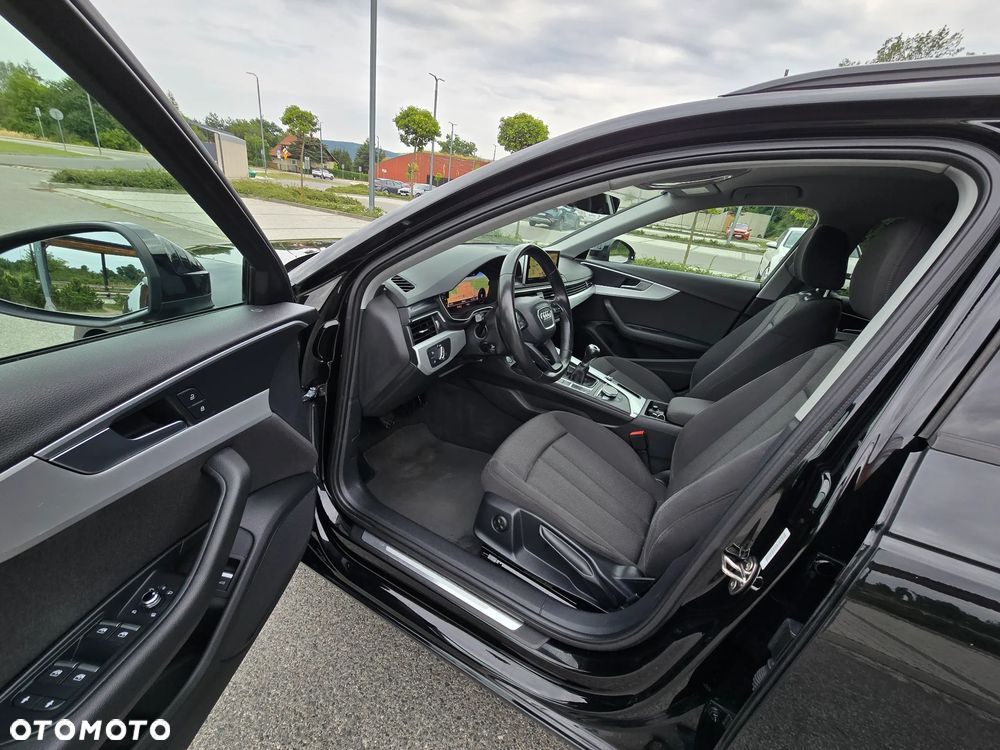 Audi A4 Avant 2.0 TDI - 12