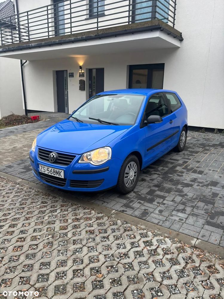 Volkswagen Polo - 1