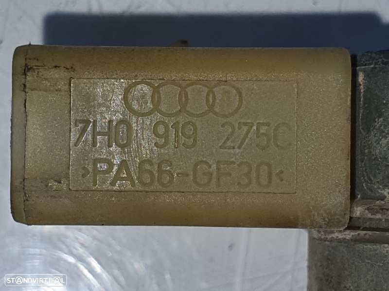 SENSOR ESTACIONAMENTO FRONTAL AUDI A6 2006 -7H0919275C - 1