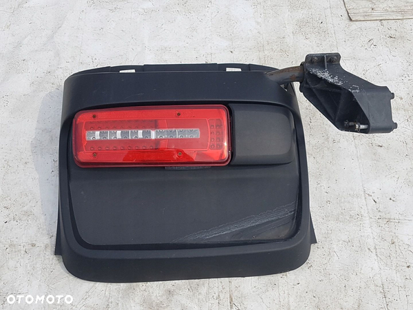 BŁOTNIK ZAKOLE NADKOLE MOCOWANIE LAMPA LED KOMPLET LEWY DAF XF 106 CF EURO6