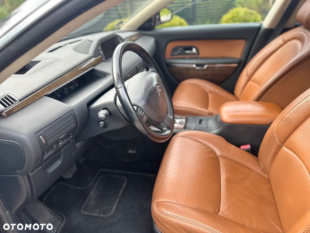 Citroën C6 HDi 205 Biturbo FAP Exclusive - 2