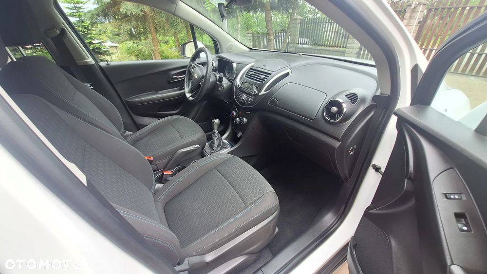Chevrolet Trax 1.6 LS - 14