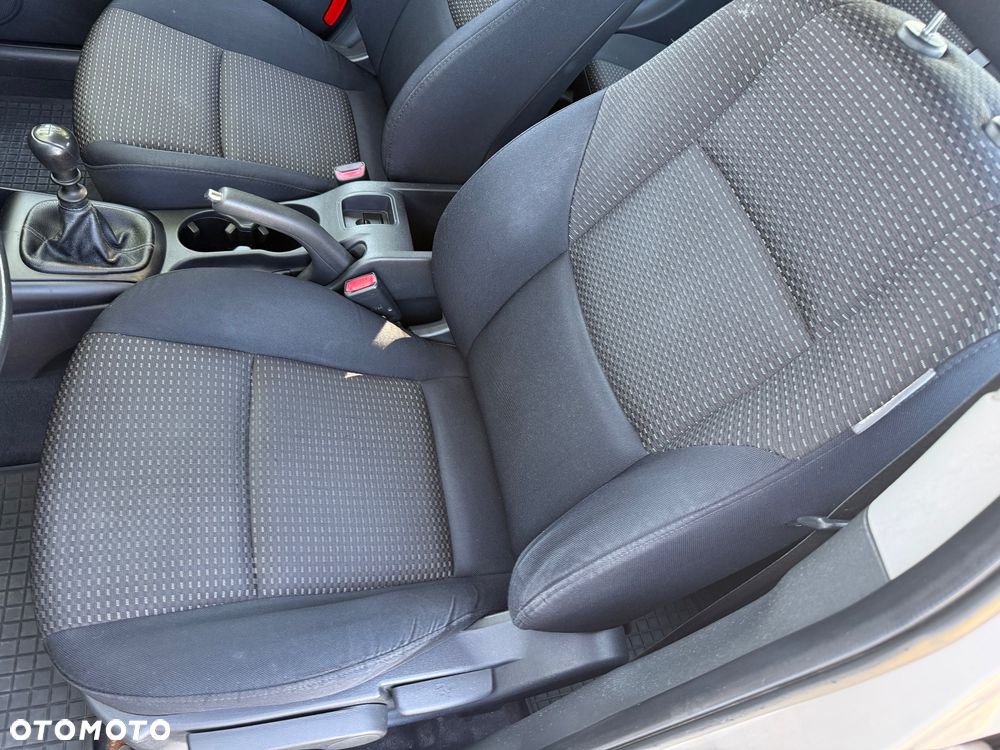 Hyundai i30 1.6 CRDi Classic - 7