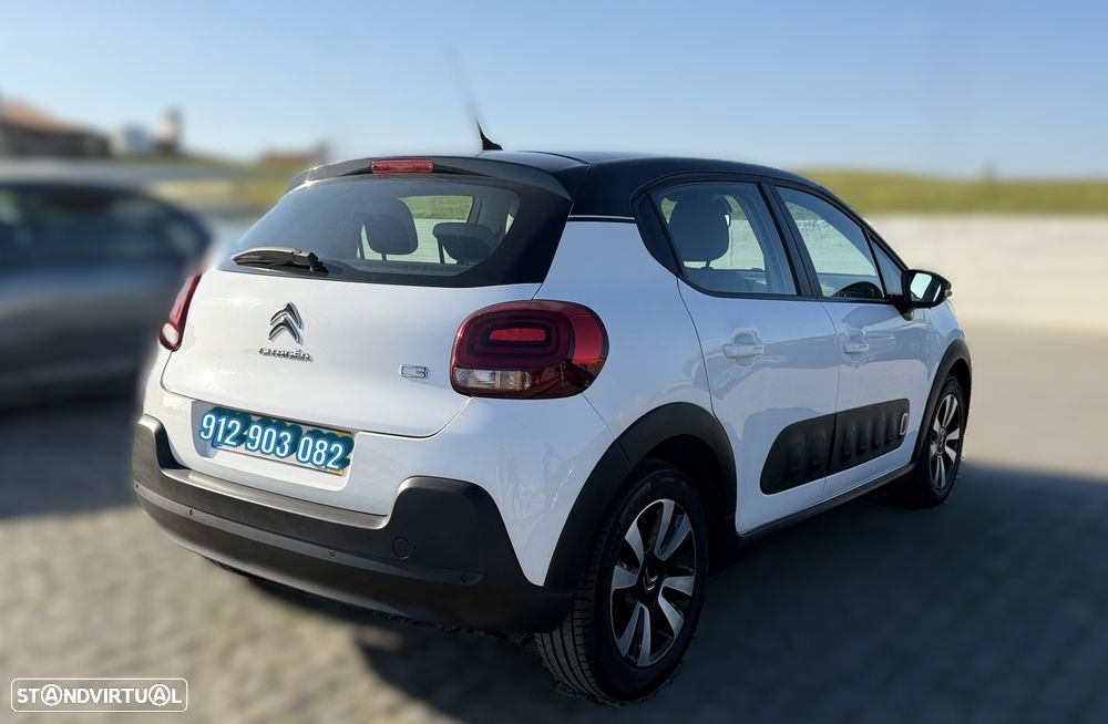 Citroën C3 1.2 PureTech Shine EAT6 - 7