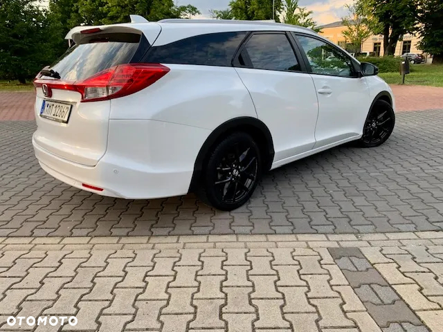 Honda Civic 1.8 Lifestyle (ADAS / Connect+) - 3
