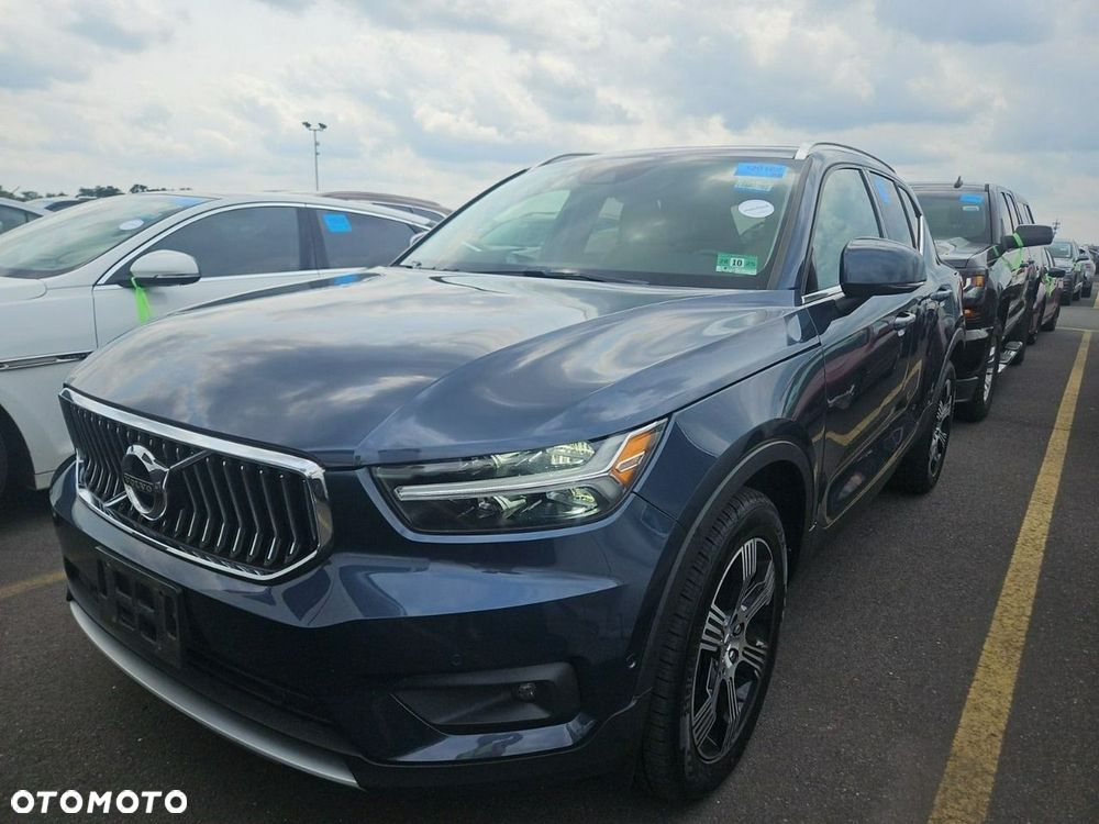 Volvo XC 40 T5 AWD Inscription - 1