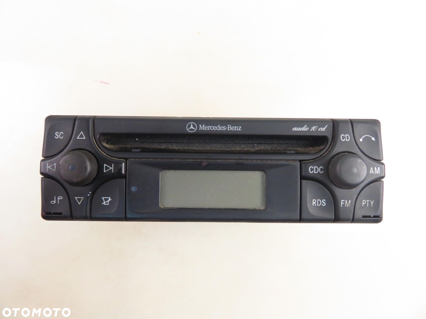 RADIO KASETA  MERCEDES-BENZ W168 1708200386 ROZKODOWANE - 1