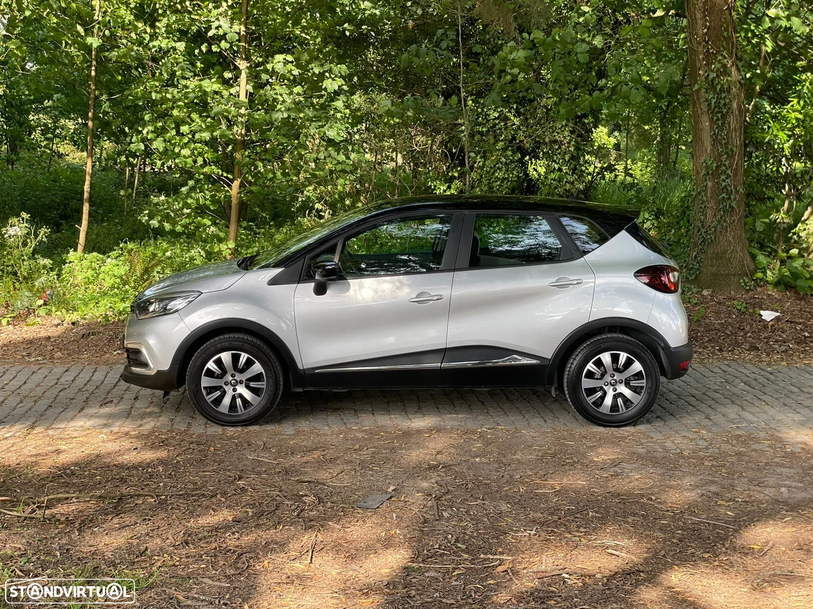 Renault Captur (ENERGY) TCe 90 INTENS - 33