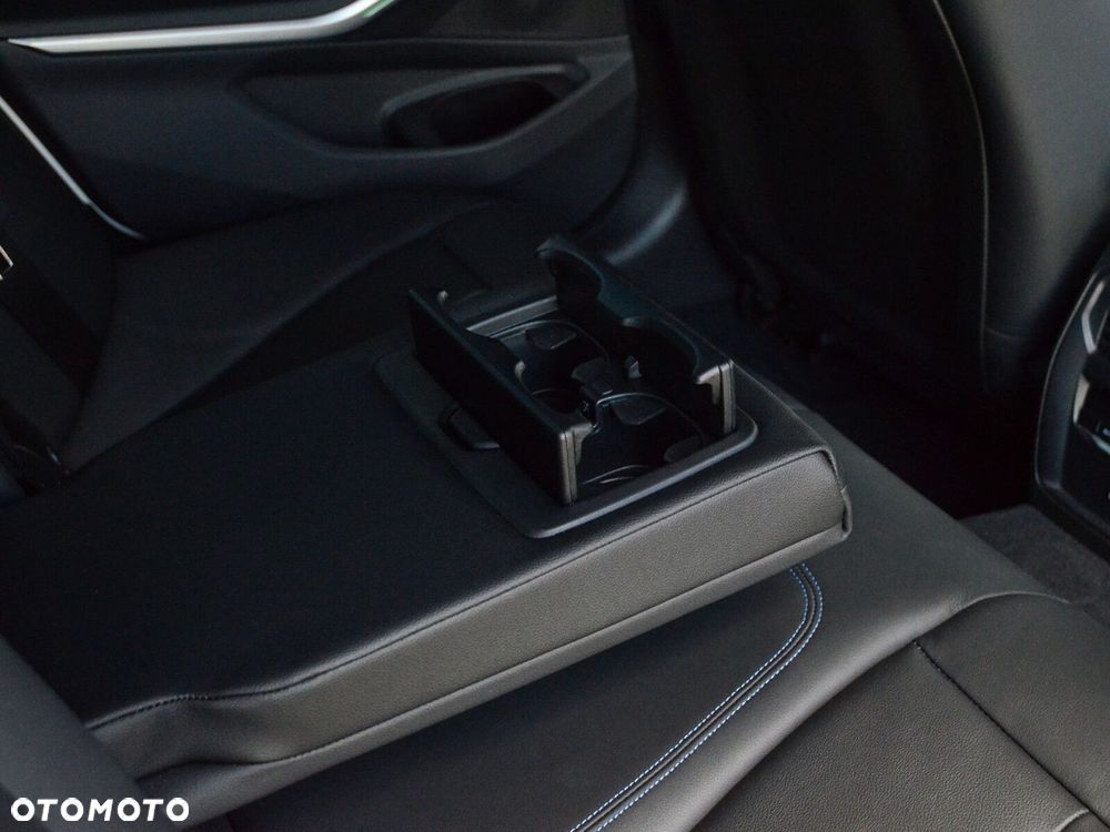 BMW Seria 3 - 33