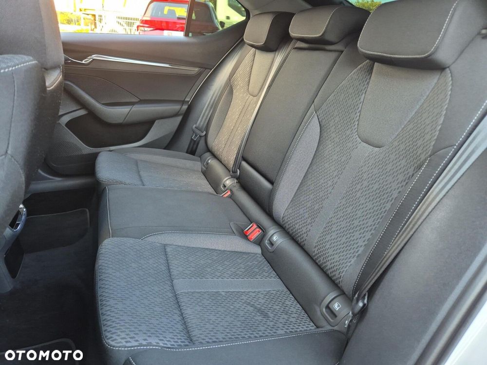 Skoda Octavia 1.5 TSI ACT Style - 14