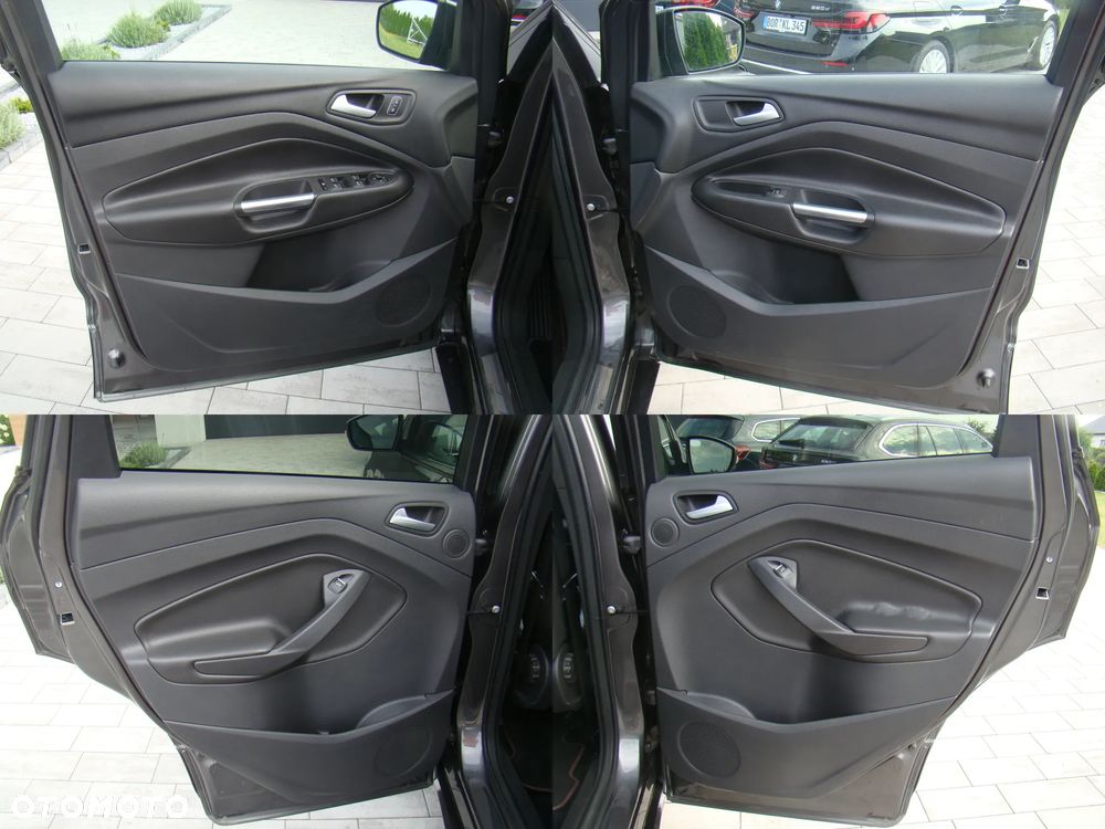 Ford Kuga 2.0 TDCi 4x4 ST-Line - 22
