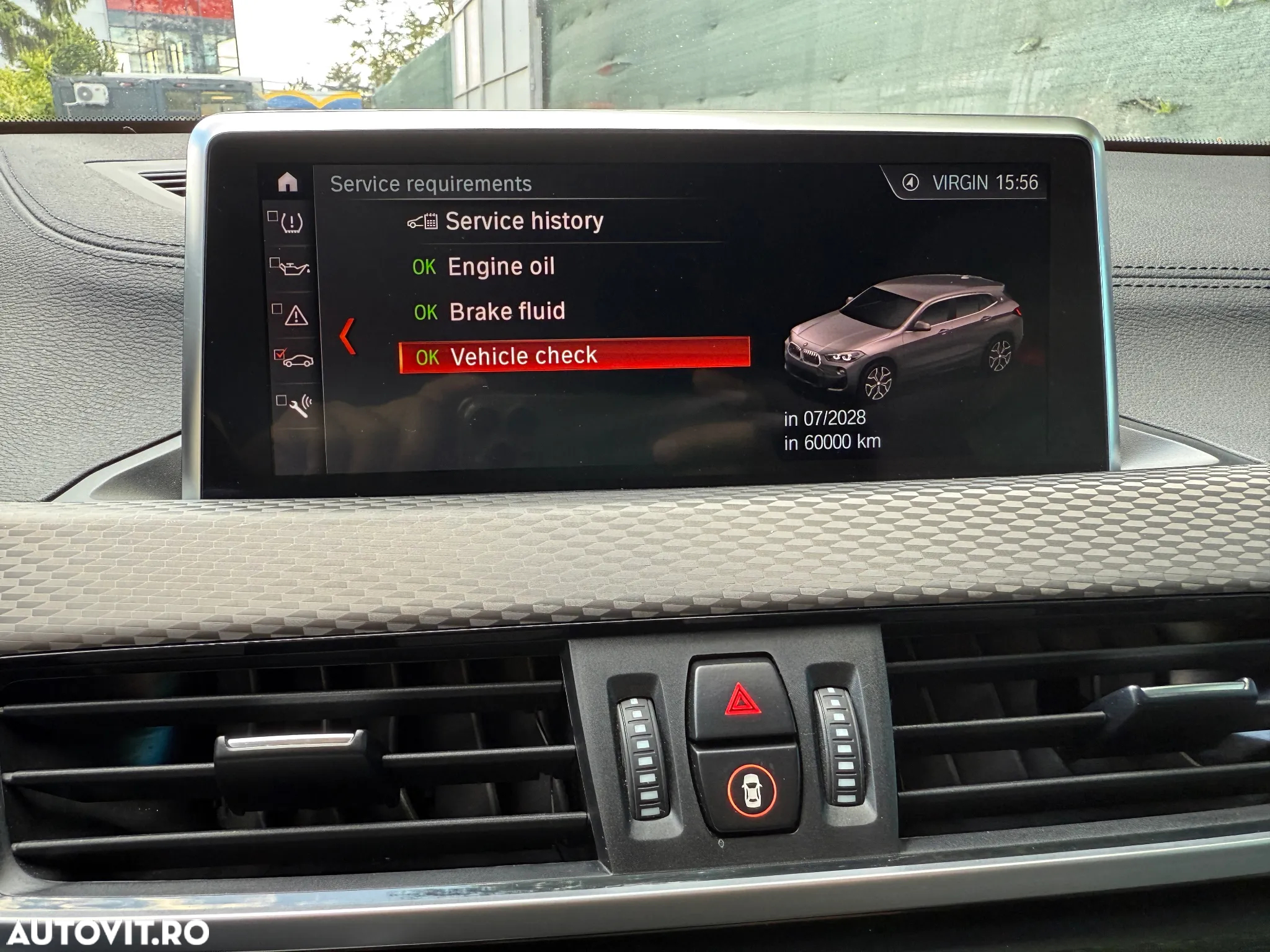 BMW X2 xDrive20i AT - 36