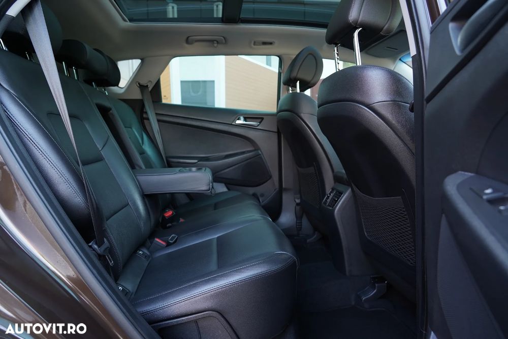 Hyundai Tucson 2.0 CRDI 4WD Automatik Premium - 8
