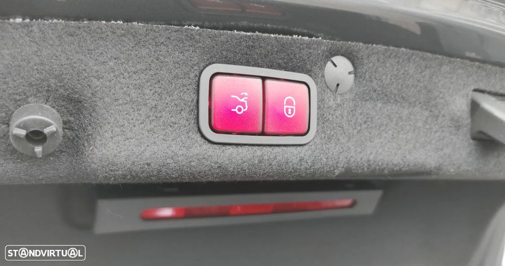 Mercedes-Benz C 300 de AMG Line - 46