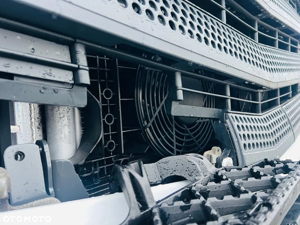 Mercedes-Benz Actros 1845/GIGA SPACE/Retarder olejowy/Klima Postojowa/Aktywny tempomat ACC/ - 8