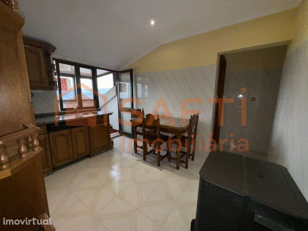 Apartamento T2, em pleno centro da Vila de Melgaço - Grande imagem: 2/7