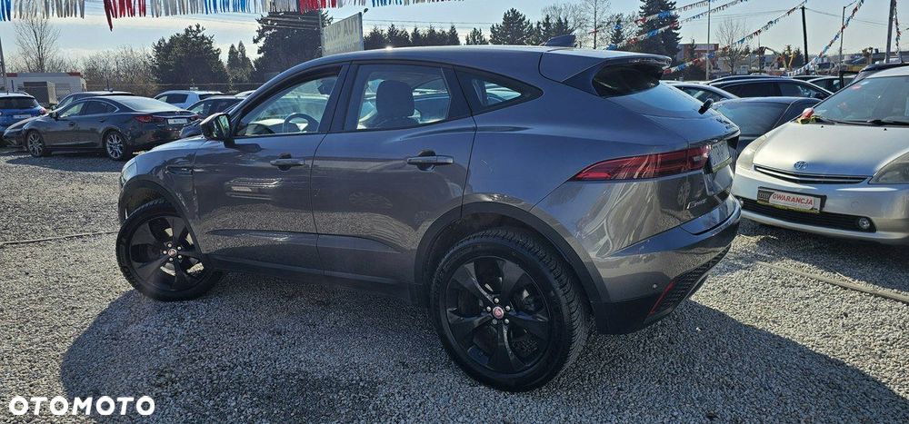 Jaguar E-Pace - 11